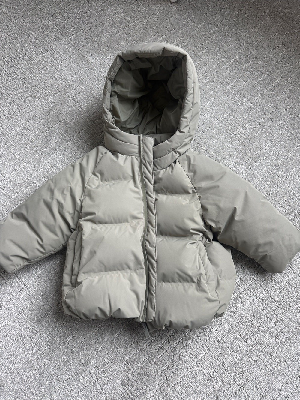 Zara Kids Hooded Puffer Jacket in olive green